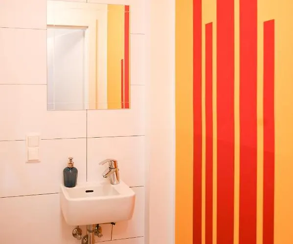 2 Bedroom With Terrace Near Naschmarkt Metro U4 Appartement Vienne