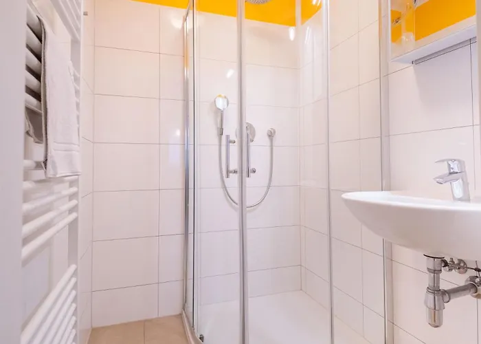 2 Bedroom With Terrace Near Naschmarkt Metro U4 * Vienne