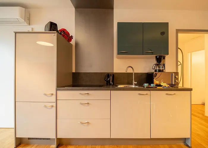 Appartement 2 Bedroom With Terrace Near Naschmarkt Metro U4 *