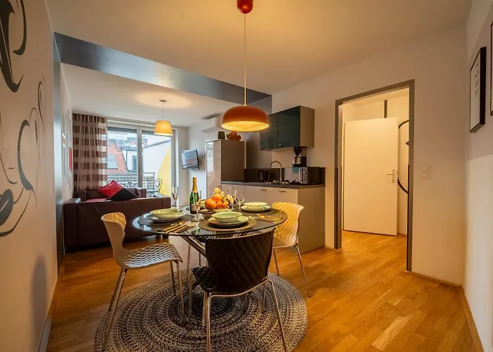 Appartement 2 Bedroom With Terrace Near Naschmarkt Metro U4 Vienne