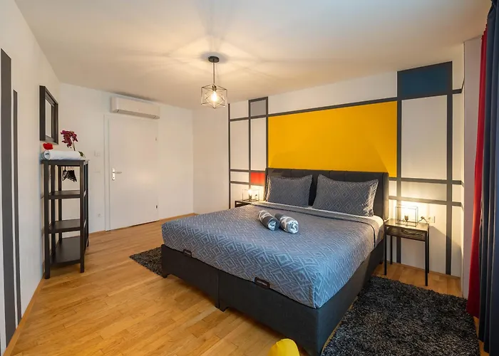 2 Bedroom With Terrace Near Naschmarkt Metro U4 Appartement Vienne